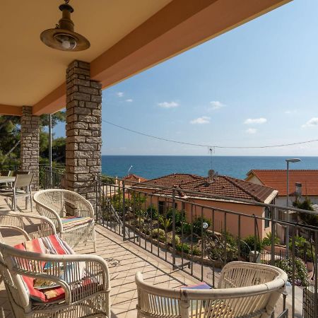 Holiday Home Irma By Interhome Cipressa Bagian luar foto
